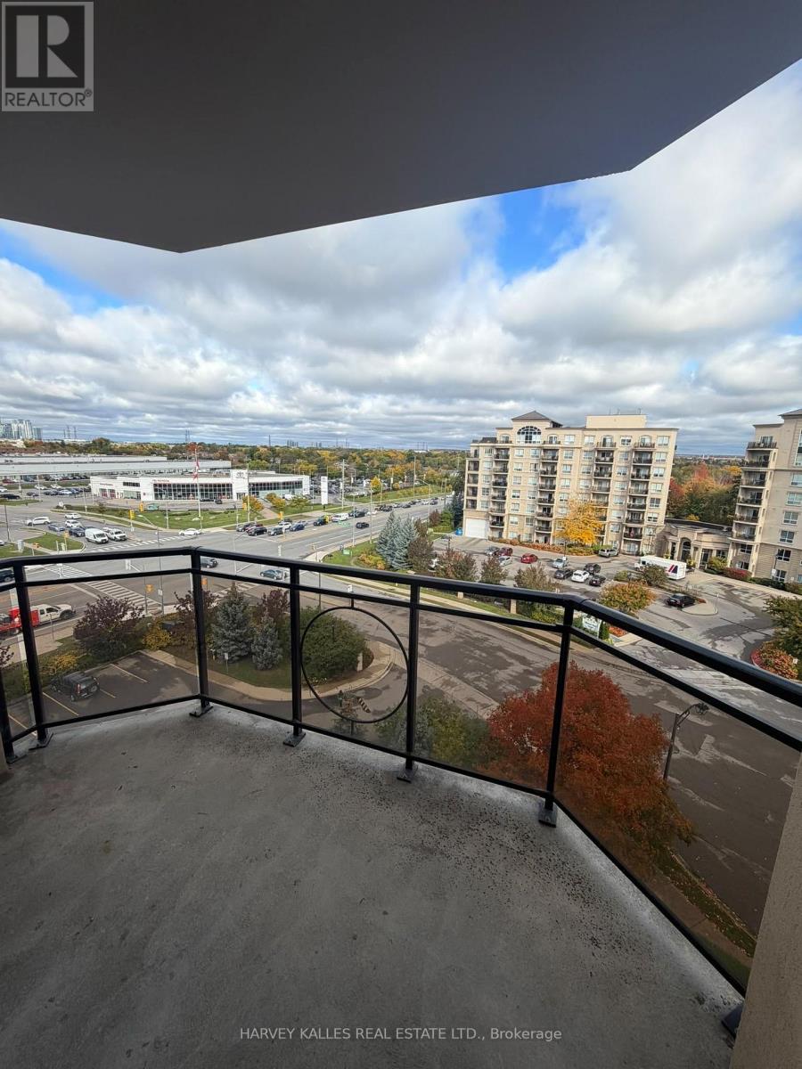 704 - 1 Maison Parc Court, Vaughan, Ontario  L4J 9K1 - Photo 10 - N14082062
