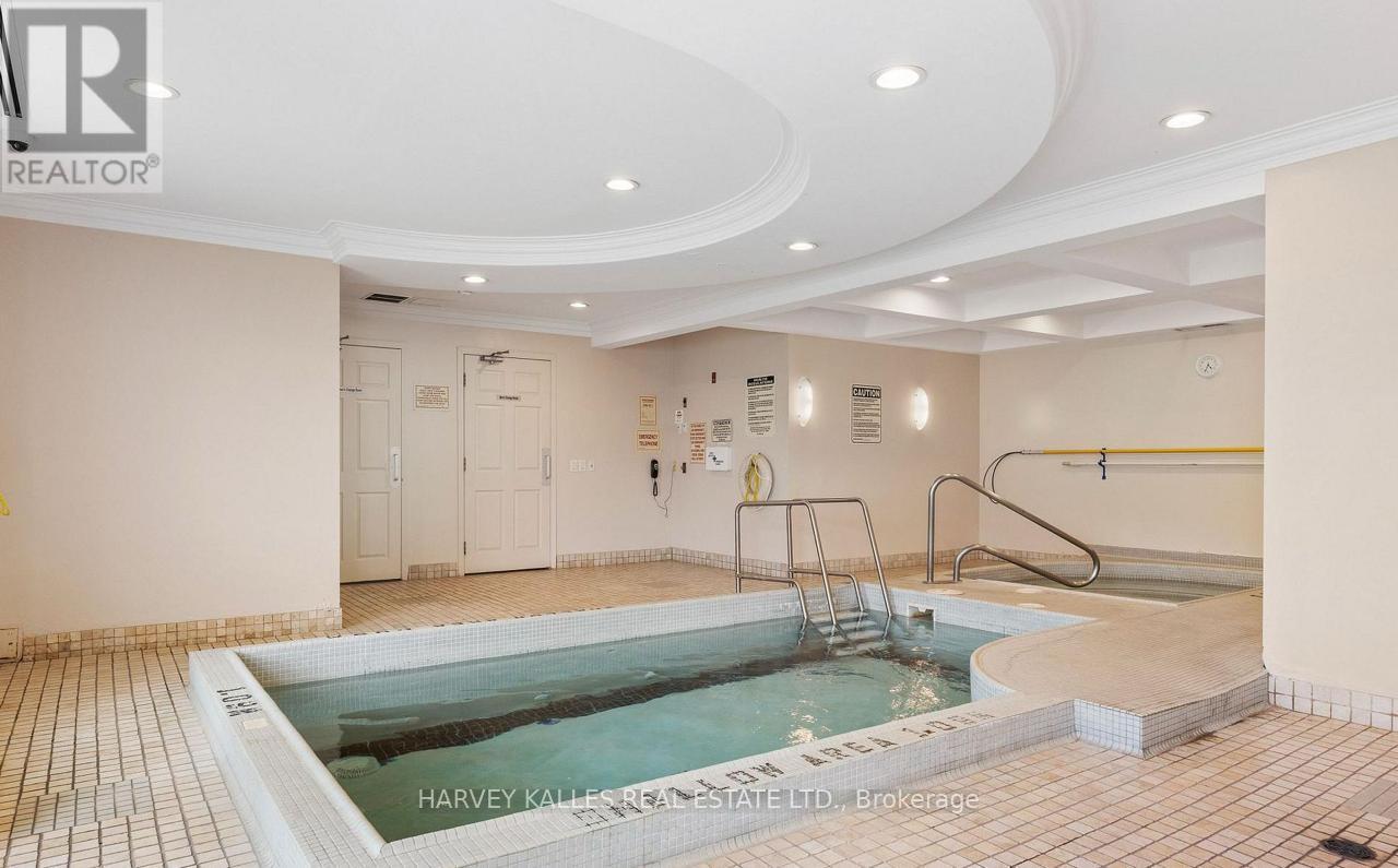 704 - 1 Maison Parc Court, Vaughan, Ontario  L4J 9K1 - Photo 12 - N14082062