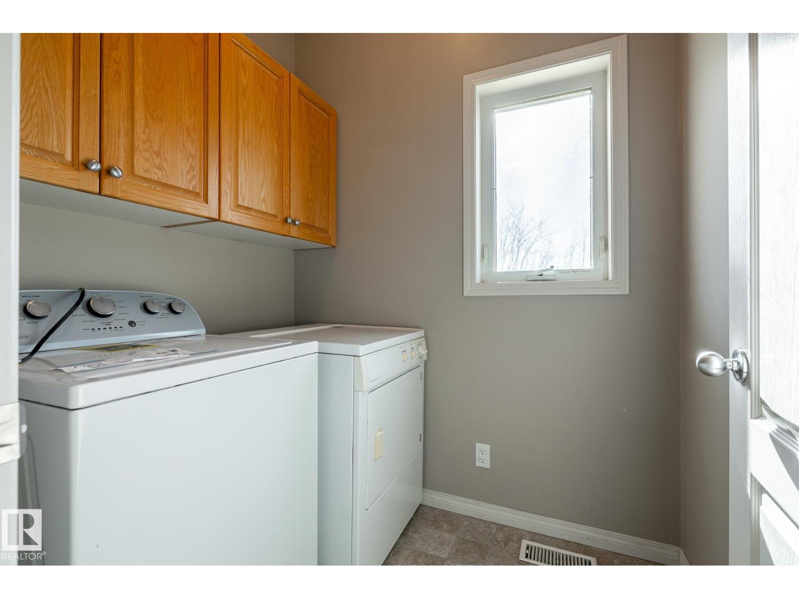 #8 55220 Range Road 13