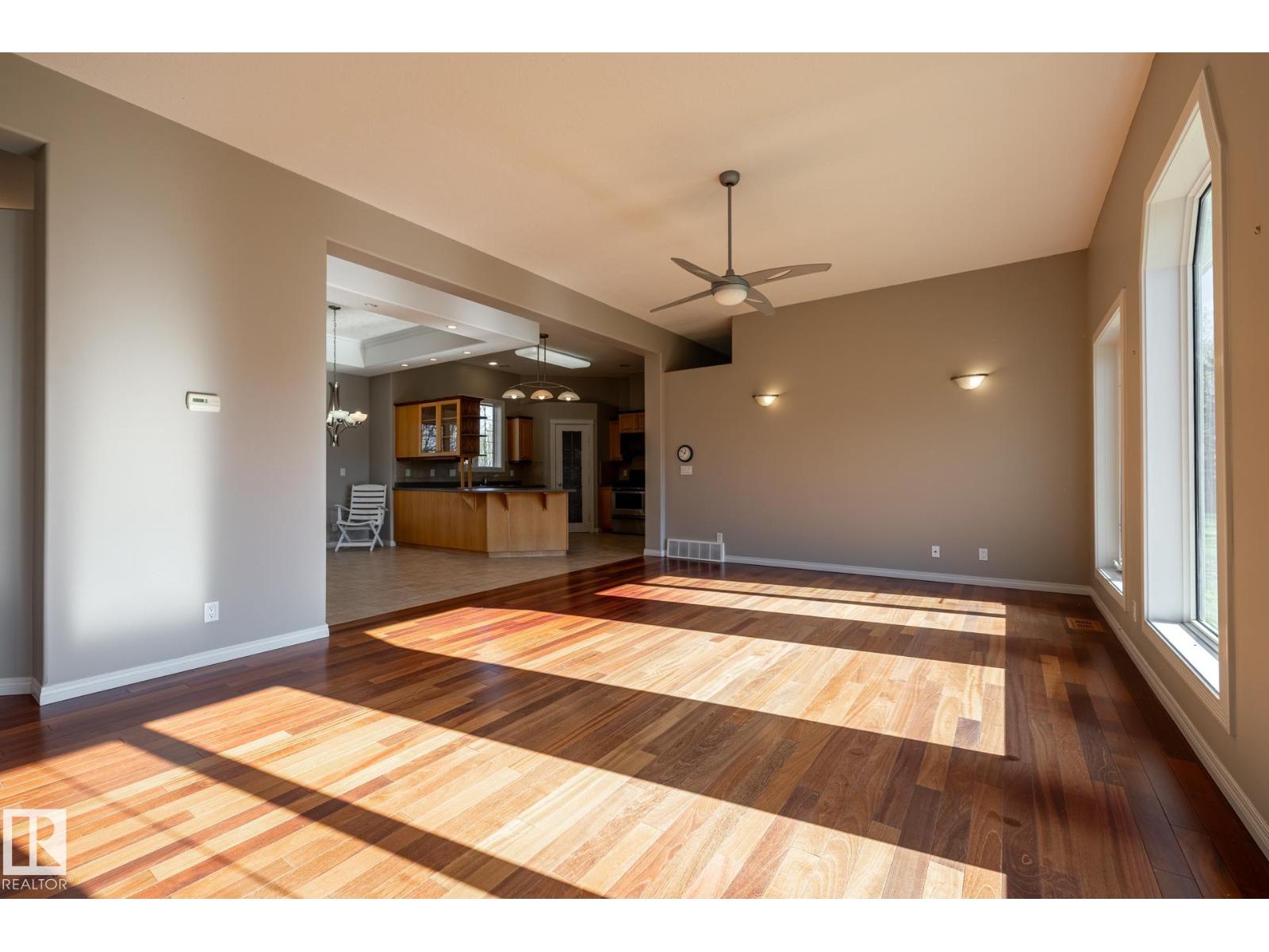 #8 55220 Range Road 13