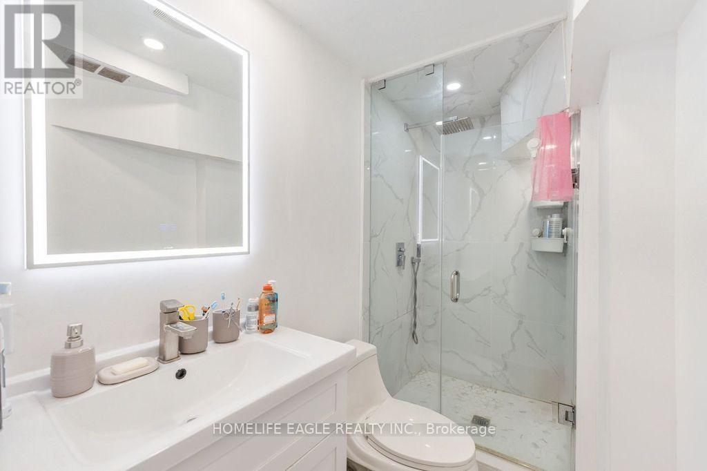 118 May Avenue, Richmond Hill, Ontario  L4C 3S6 - Photo 28 - N14082096