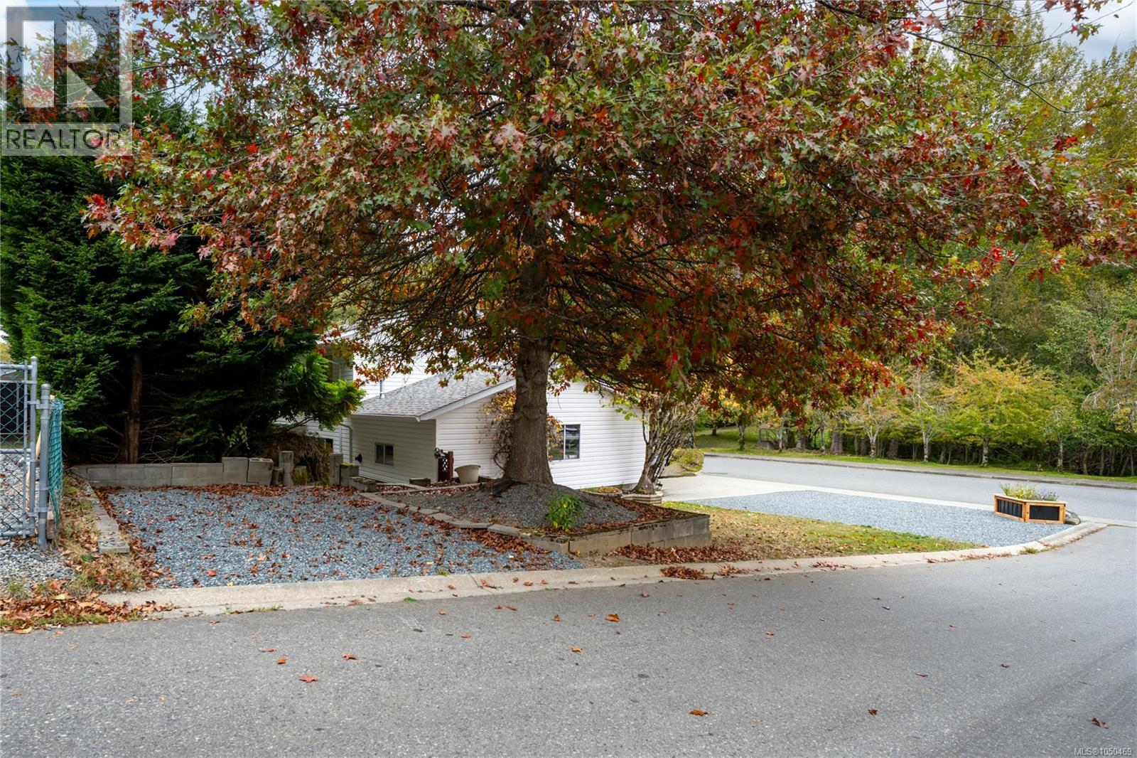 1001 Timberwood Dr