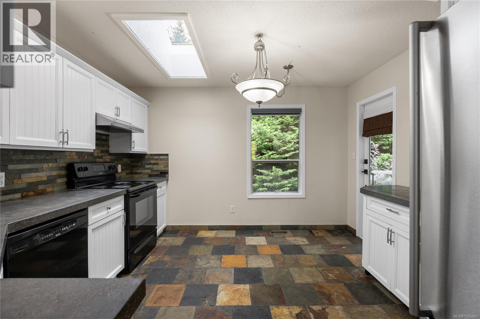 1001 Timberwood Dr