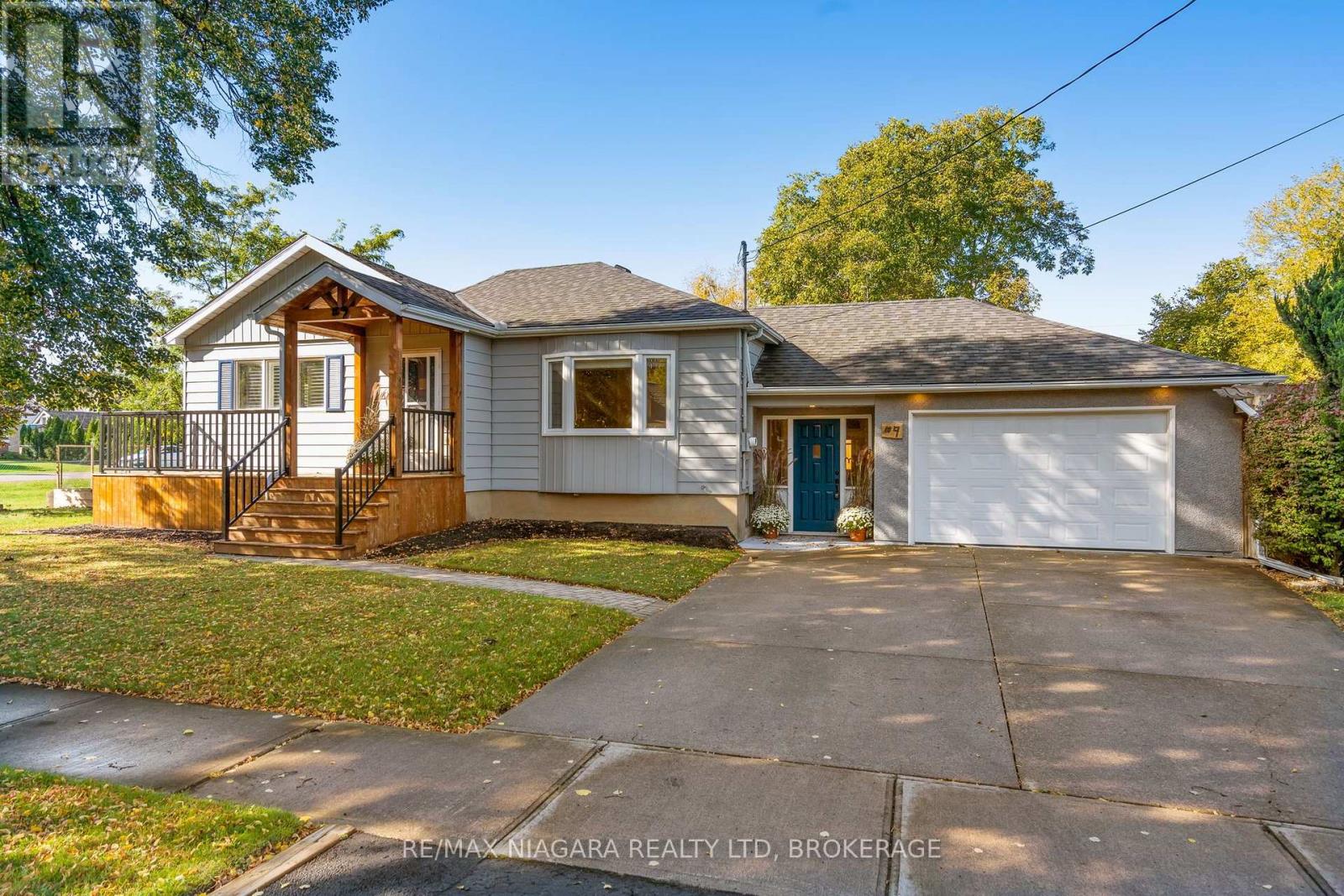 9 Ghent Street, St. Catharines (Vine/linwell), Ontario  L2N 2C5 - Photo 1 - X14081886