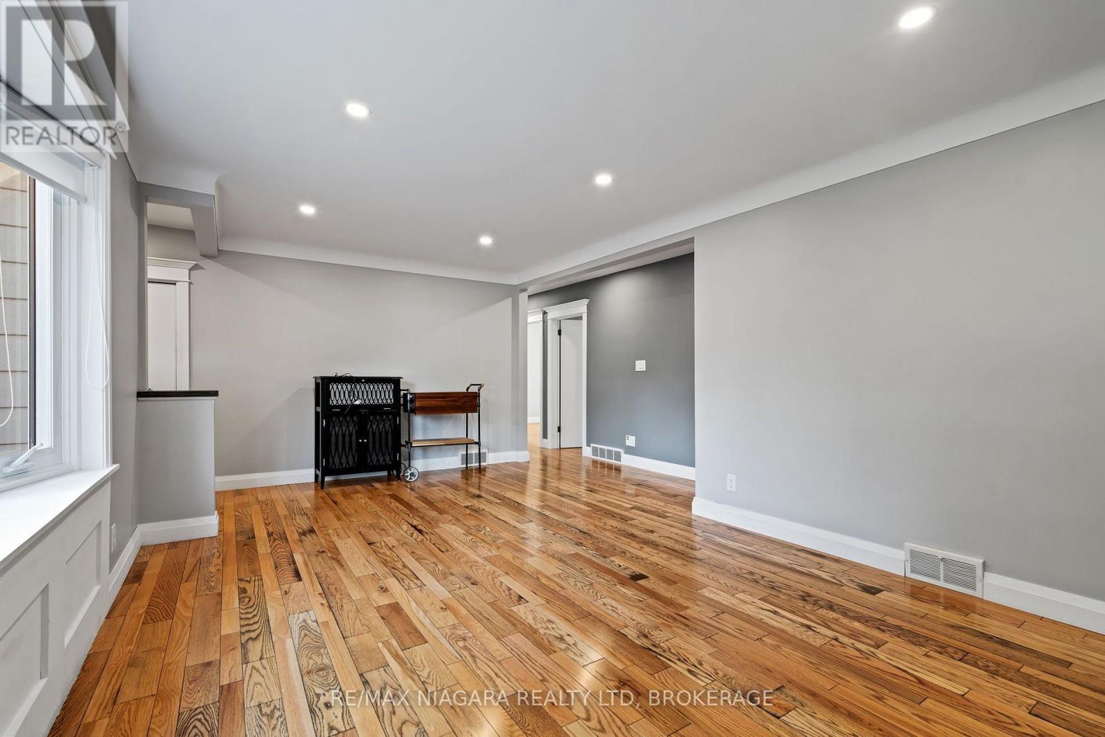 9 Ghent Street, St. Catharines (Vine/linwell), Ontario  L2N 2C5 - Photo 13 - X14081886