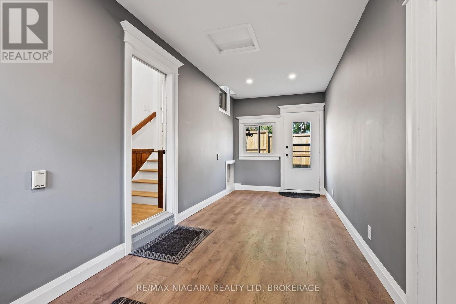 9 Ghent Street, St. Catharines (Vine/linwell), Ontario  L2N 2C5 - Photo 6 - X14081886