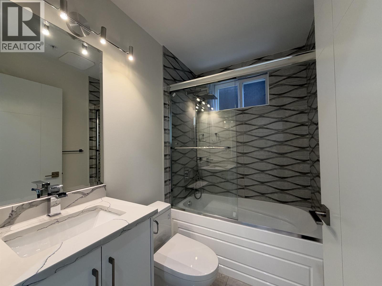 1052 E 50th Avenue, Vancouver, British Columbia  V5X 1B8 - Photo 4 - R3175509