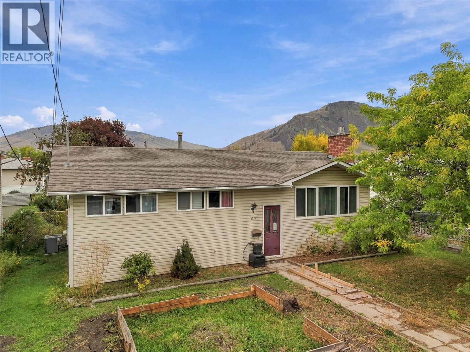 211 Fort Avenue, Kamloops, British Columbia