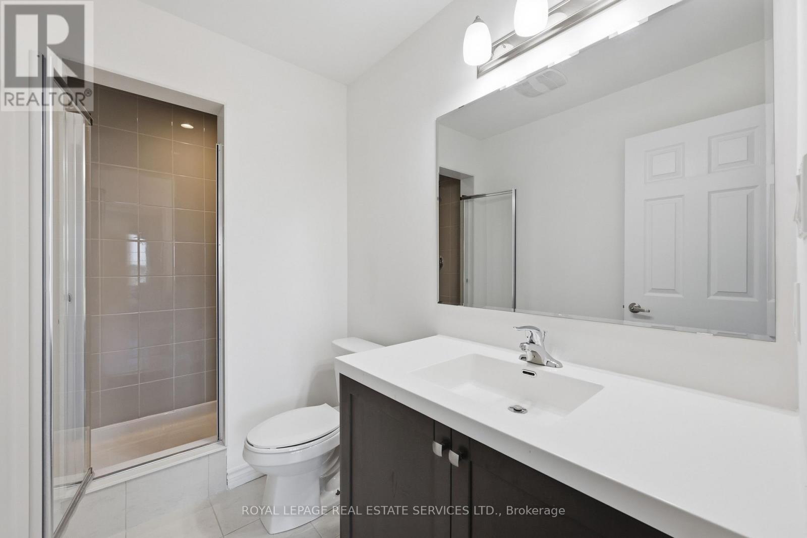 998 Balsam Court, Milton, Ontario  L9E 1R5 - Photo 22 - W14082016