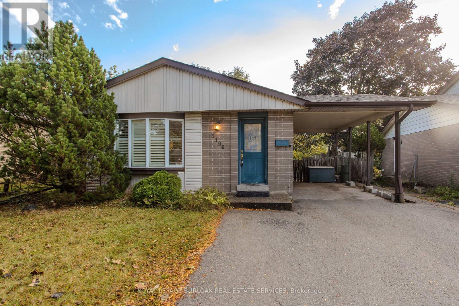 3196 CENTENNIAL DRIVE, Burlington, Ontario