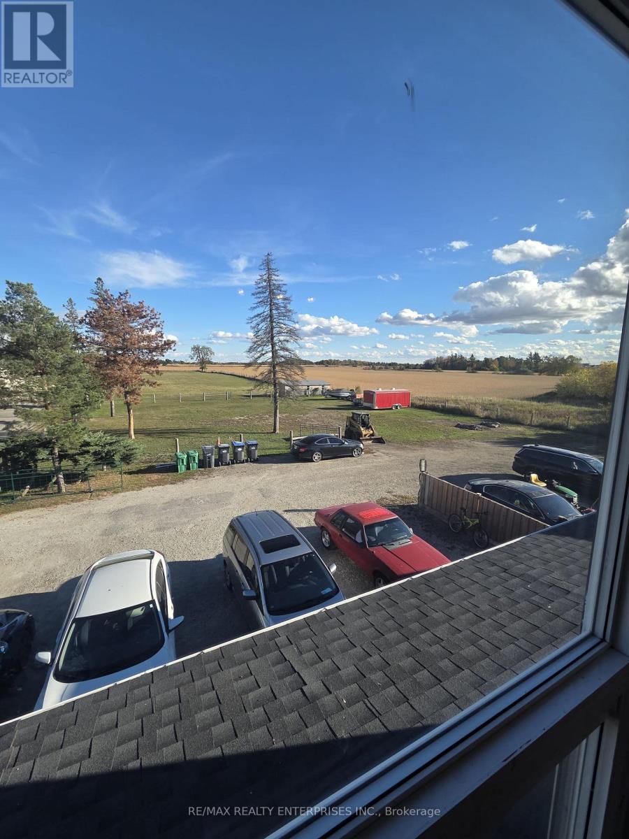 8 VICTORIA STREET E Caledon Ontario Canada L7C0C5 2