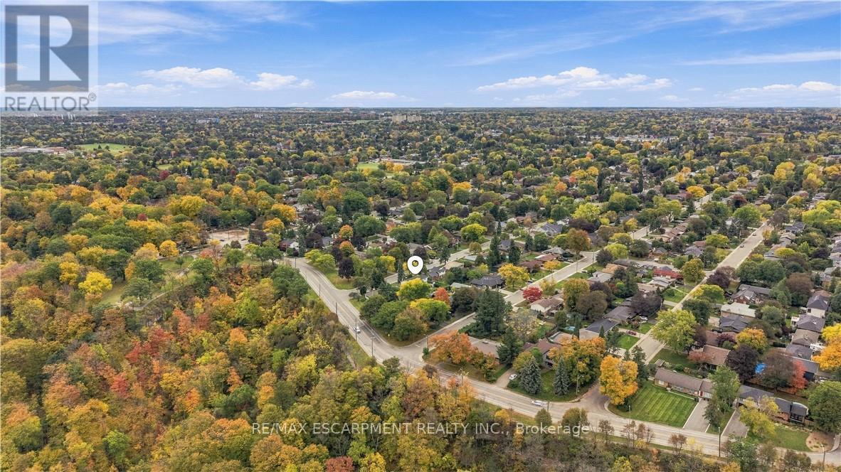 24 West 32nd Street, Hamilton, Ontario  L9C 5G6 - Photo 7 - X14082124