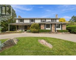 24 WEST 32ND STREET, Hamilton, Ontario