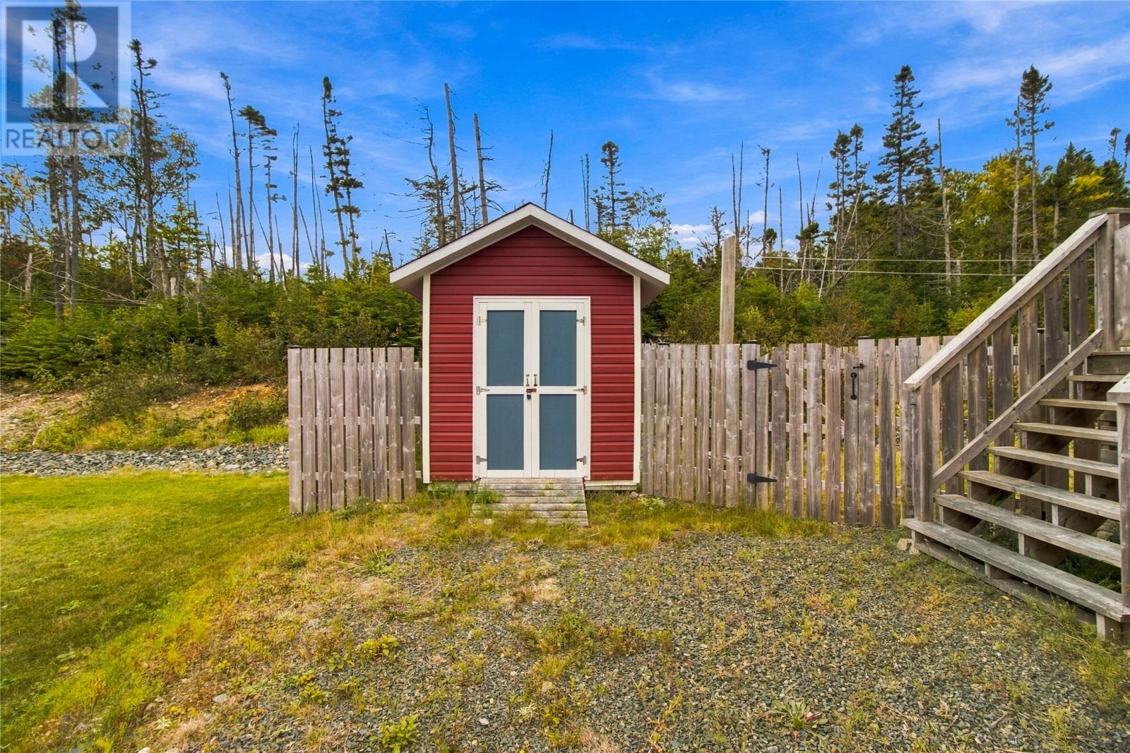 19 Dennis' Road, Conception Bay South — photo 27