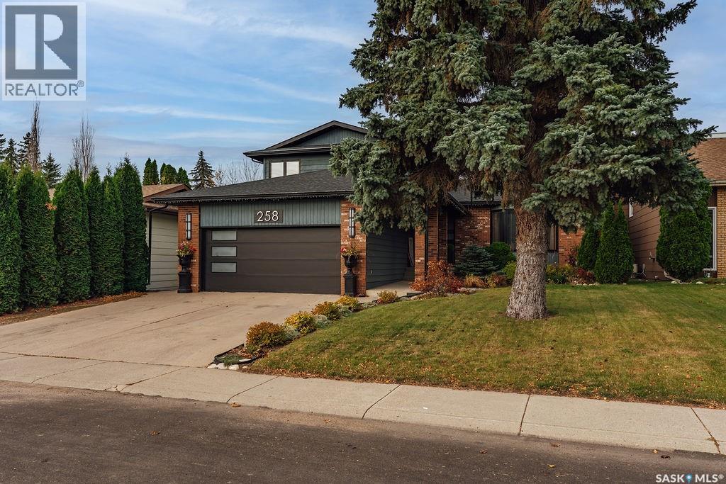 258 Ae Adams Crescent, Saskatoon, Saskatchewan  S7K 5M9 - Photo 2 - SK051181