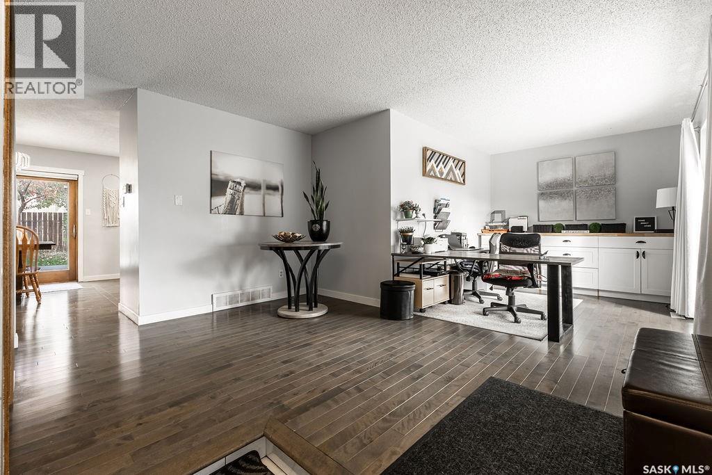 258 Ae Adams Crescent, Saskatoon, Saskatchewan  S7K 5M9 - Photo 5 - SK051181