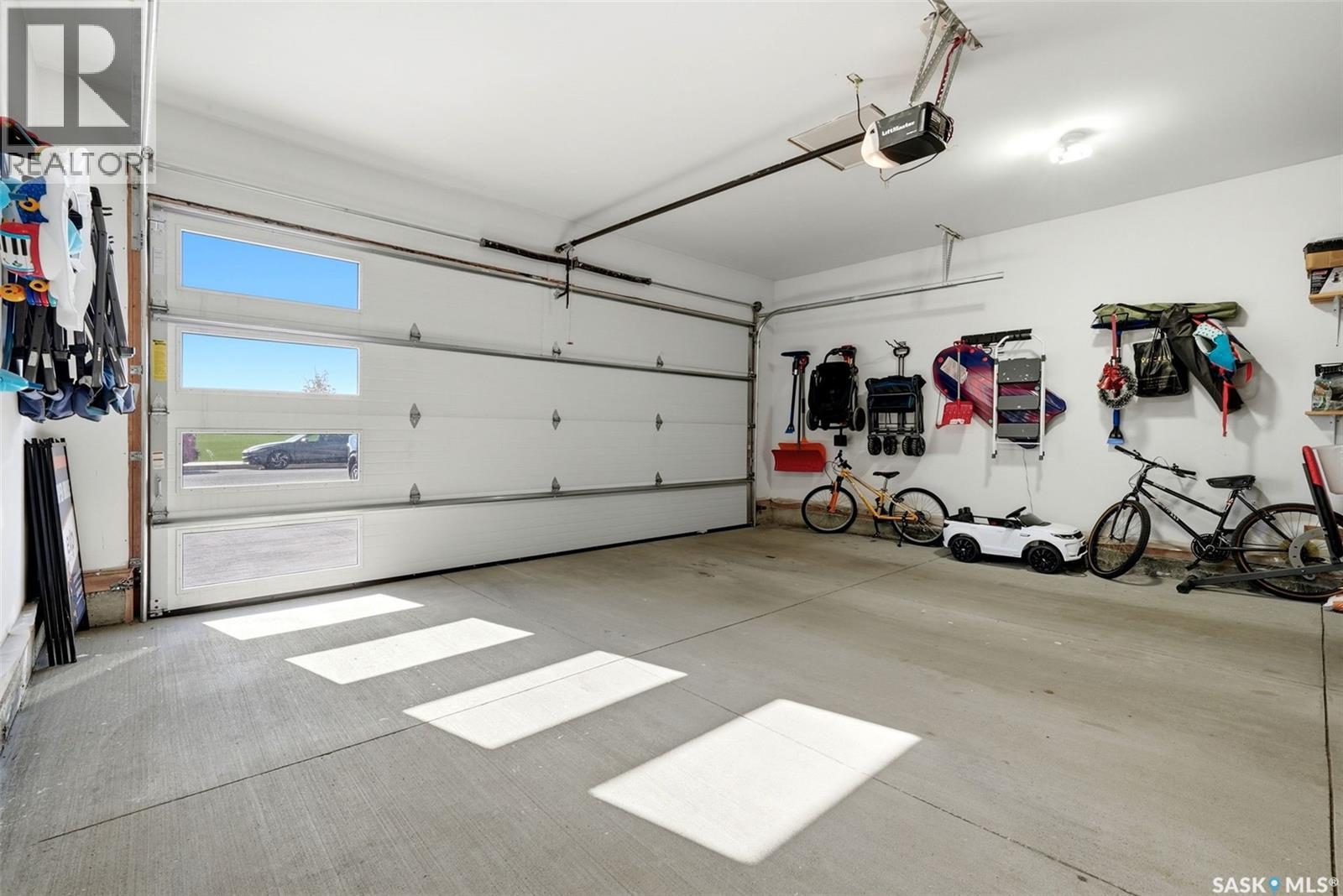 5112 E Green Crescent, Regina, Saskatchewan  S4V 3S9 - Photo 38 - SK051175