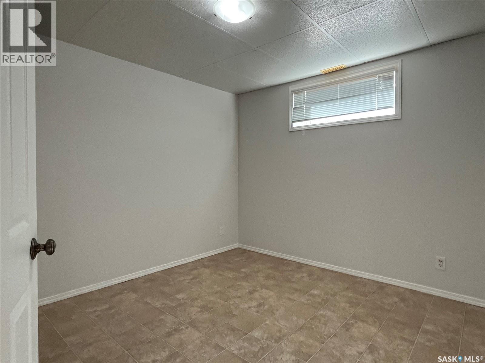 823 Beechmont Lane, Saskatoon, Saskatchewan  S7V 1C8 - Photo 42 - SK051024