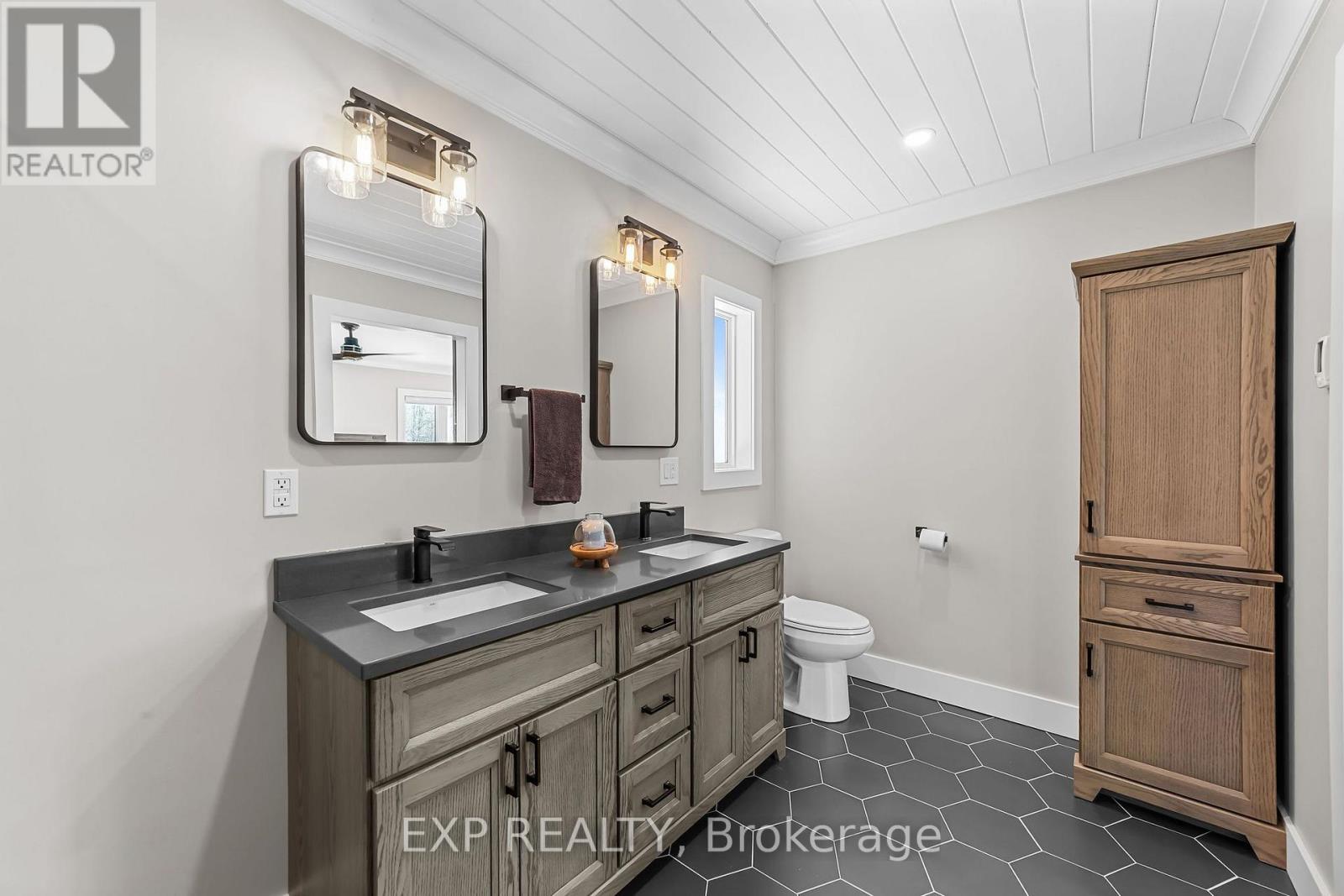 9221 Hickory Drive, Strathroy-Caradoc, Ontario  N7G 3H3 - Photo 21 - X14082224