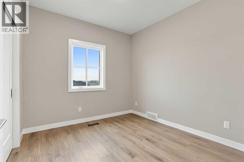 321 Flare Avenue, Diamond Valley, Alberta  T0L 2A0 - Photo 23 - A2347491