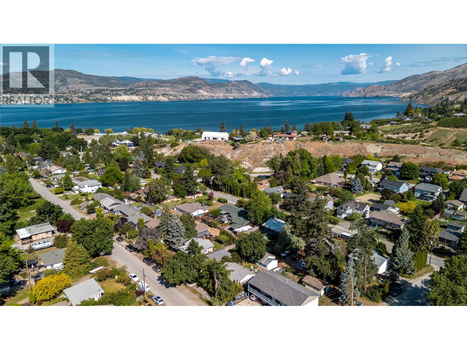 725 Ritchie Avenue, Naramata, British Columbia  V0H 1N0 - Photo 2 - 10403618