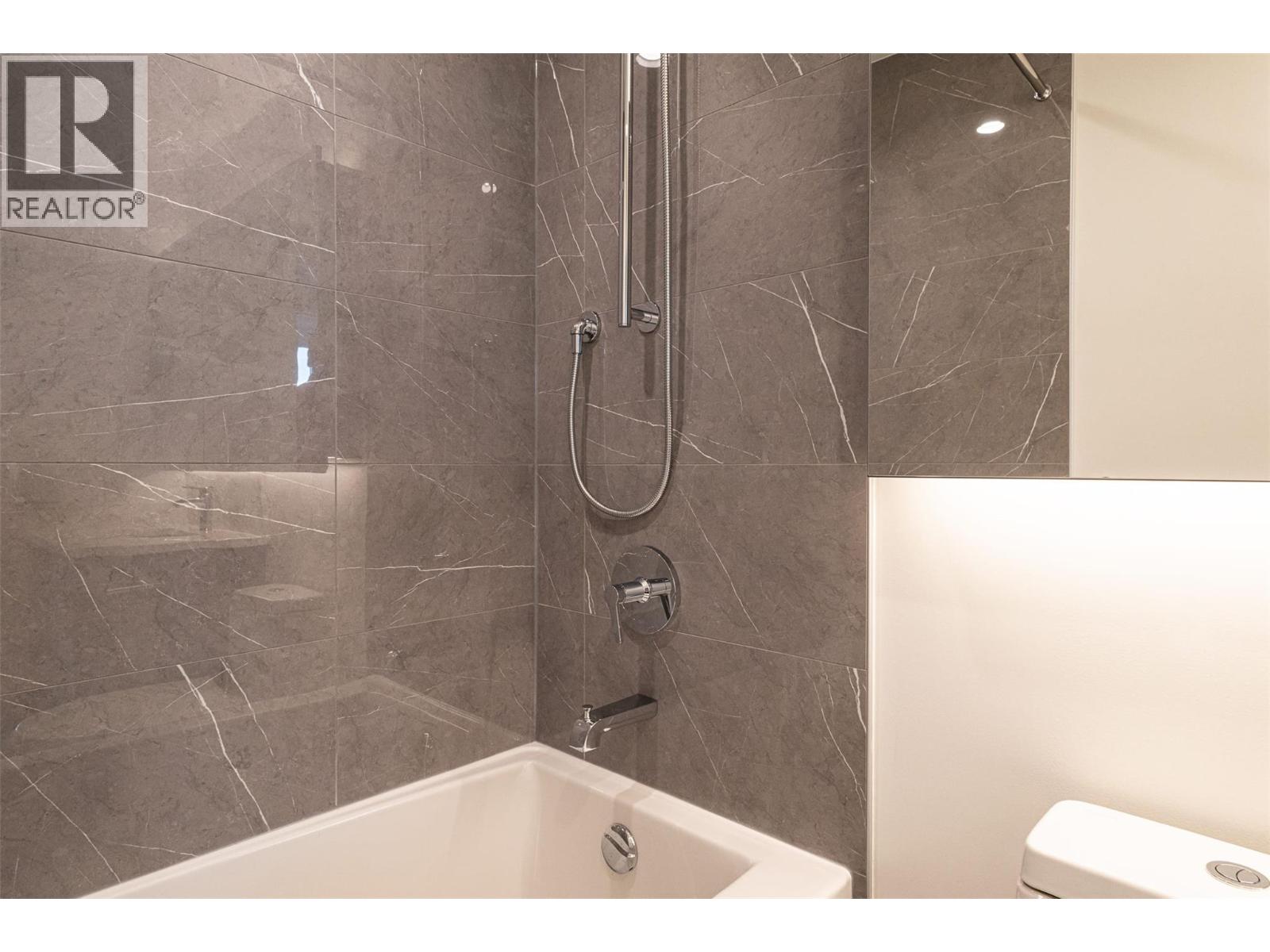 238 Leon Avenue Unit# 1401, Kelowna, British Columbia  V1Y 0N6 - Photo 14 - 10403717