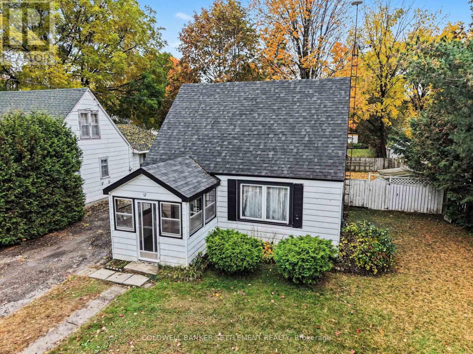 12 Cockburn Street, Perth, Ontario K7H 2A7 - Photo 3 - X14082234