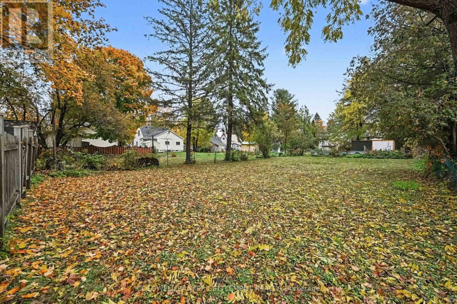 12 Cockburn Street, Perth, Ontario K7H 2A7 - Photo 6 - X14082234