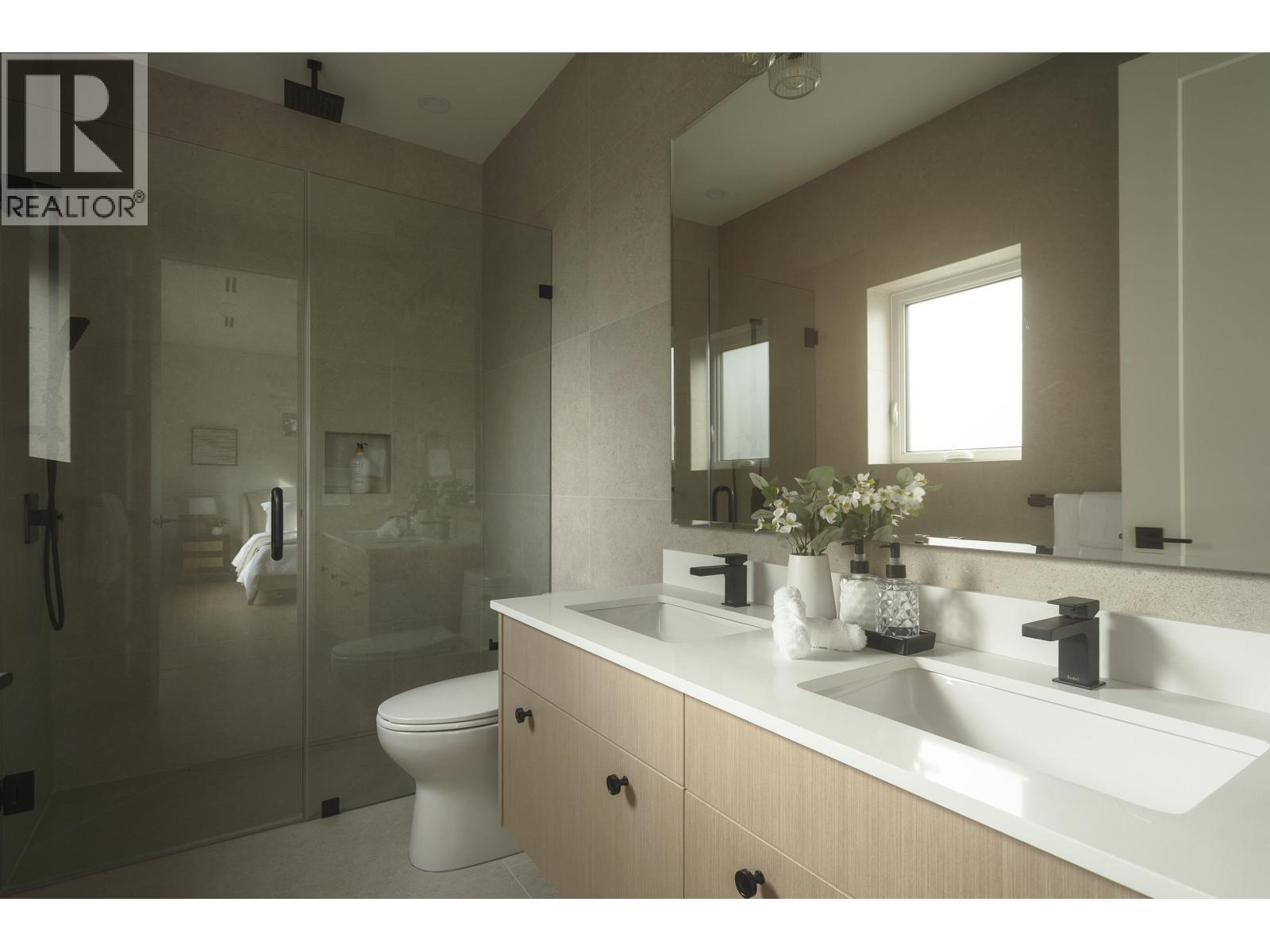 2 1376 E 11th Avenue, Vancouver, British Columbia  V5N 1Y5 - Photo 20 - R3175654