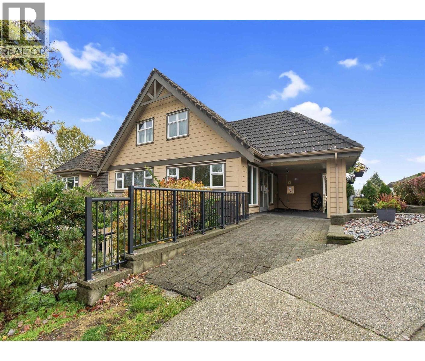 111 160 Shoreline Circle, Vancouver, British Columbia  V3H 0B2 - Photo 8 - R3175676