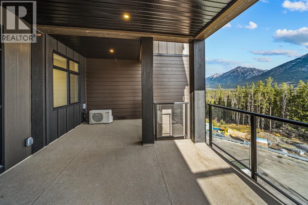 310, 10 Cascade Ridge