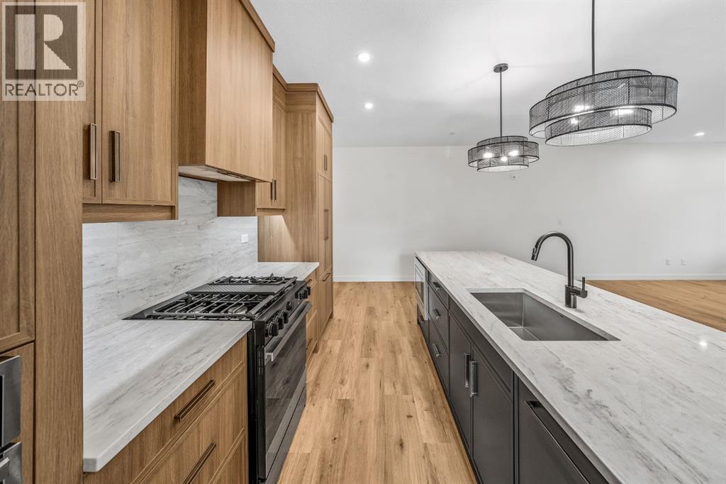310, 10 Cascade Ridge