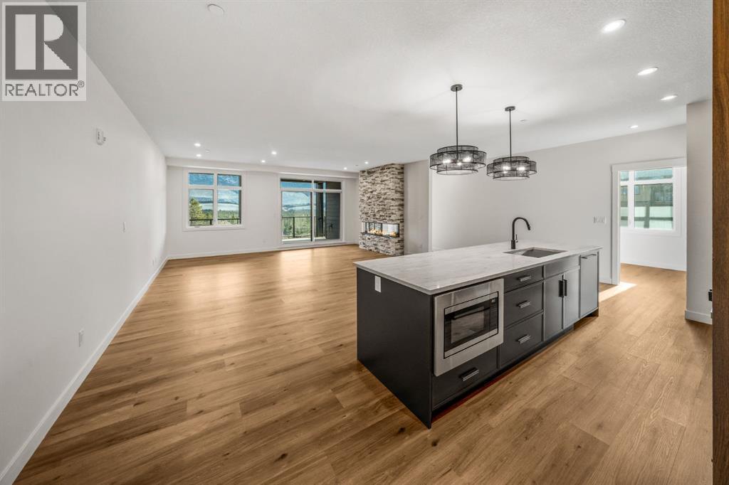 310, 10 Cascade Ridge