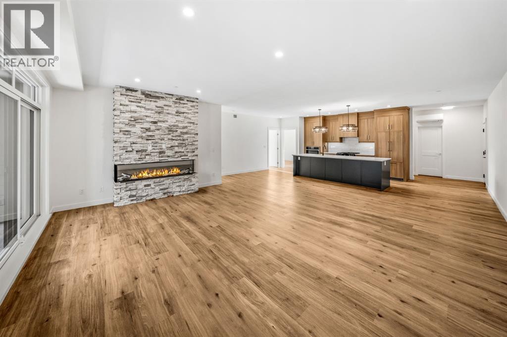 310, 10 Cascade Ridge
