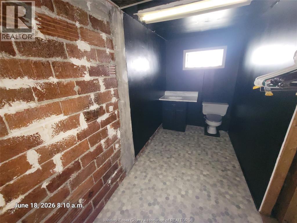 4776 Wyandotte Street East, Windsor, Ontario  N8Y 1H7 - Photo 9 - 26025342