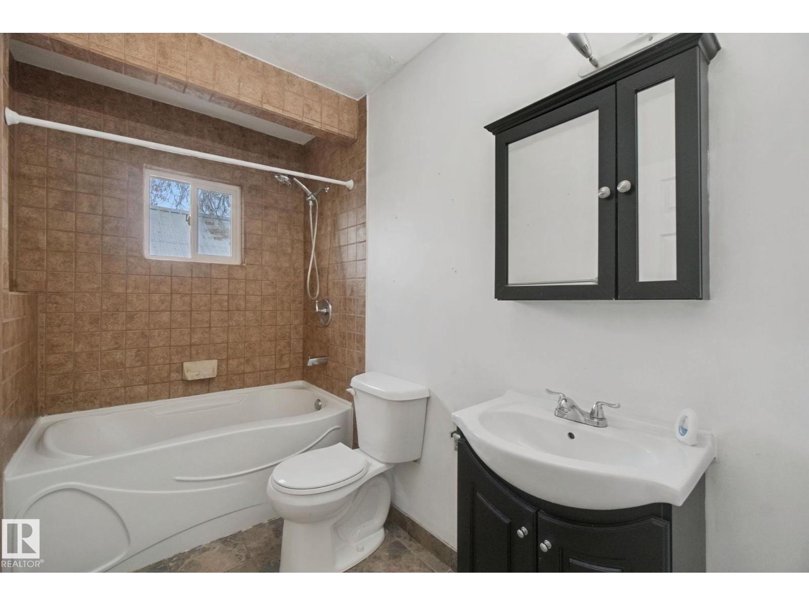 13019 66 ST NW