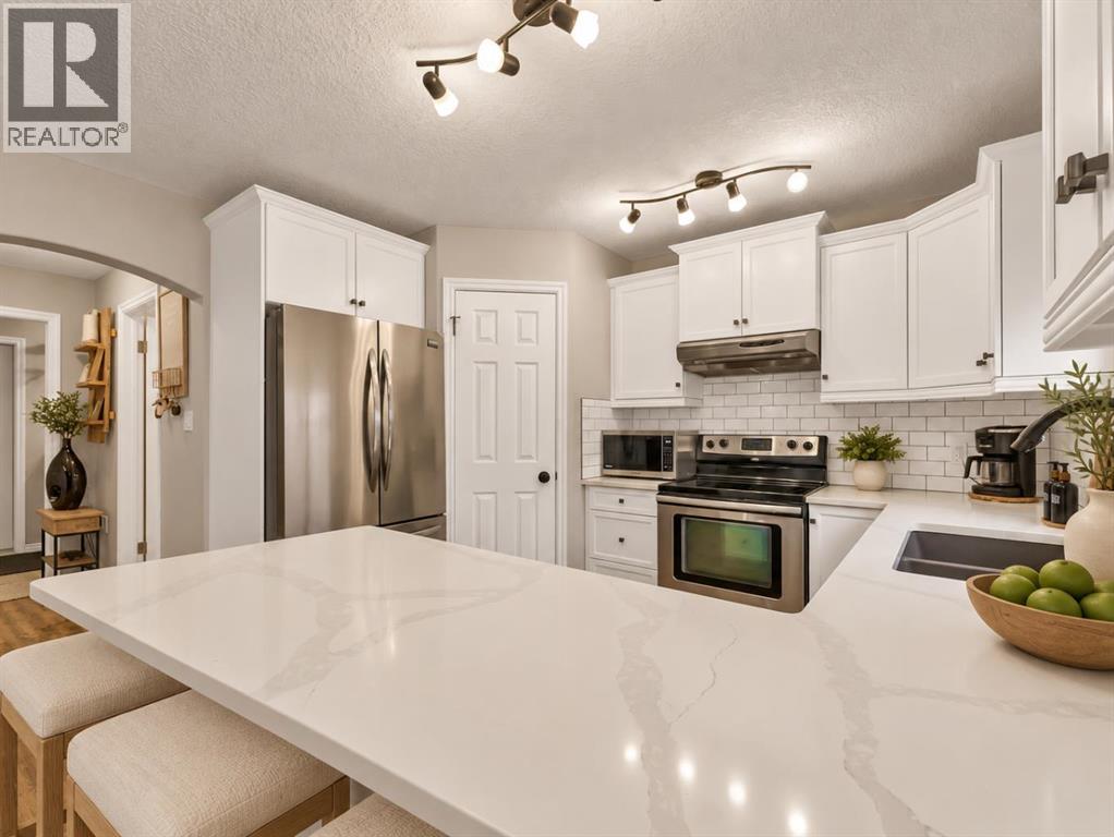 23 Somerset Place Se, Medicine Hat, Alberta  T1B 0G9 - Photo 10 - A2350979