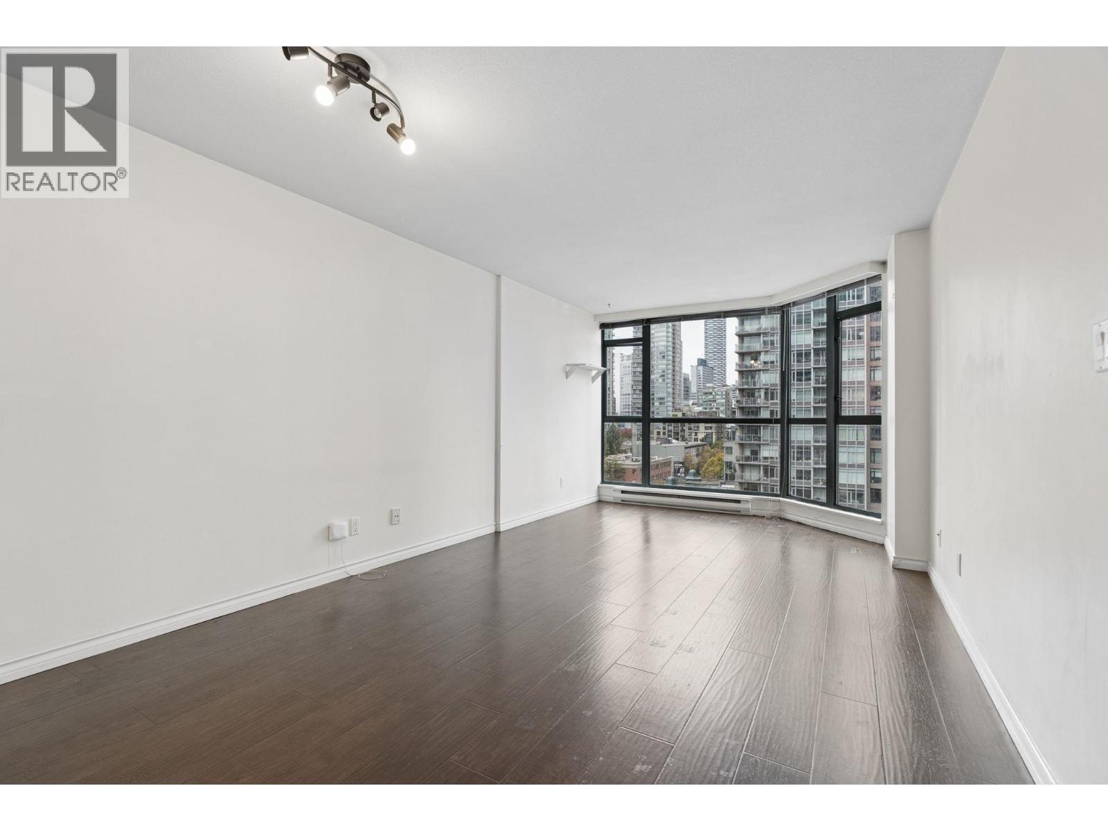 805 888 Hamilton Street, Vancouver, British Columbia  V6B 5W4 - Photo 5 - R3175546