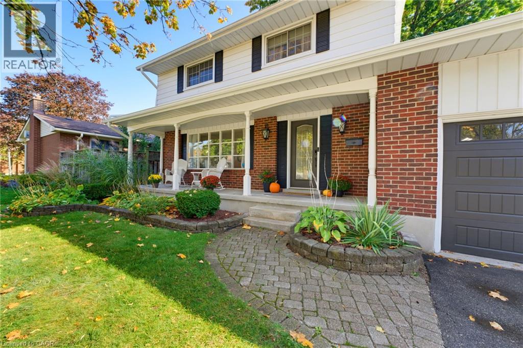 239 Carson Drive, Kitchener, Ontario  N2B 3H6 - Photo 5 - 40871538