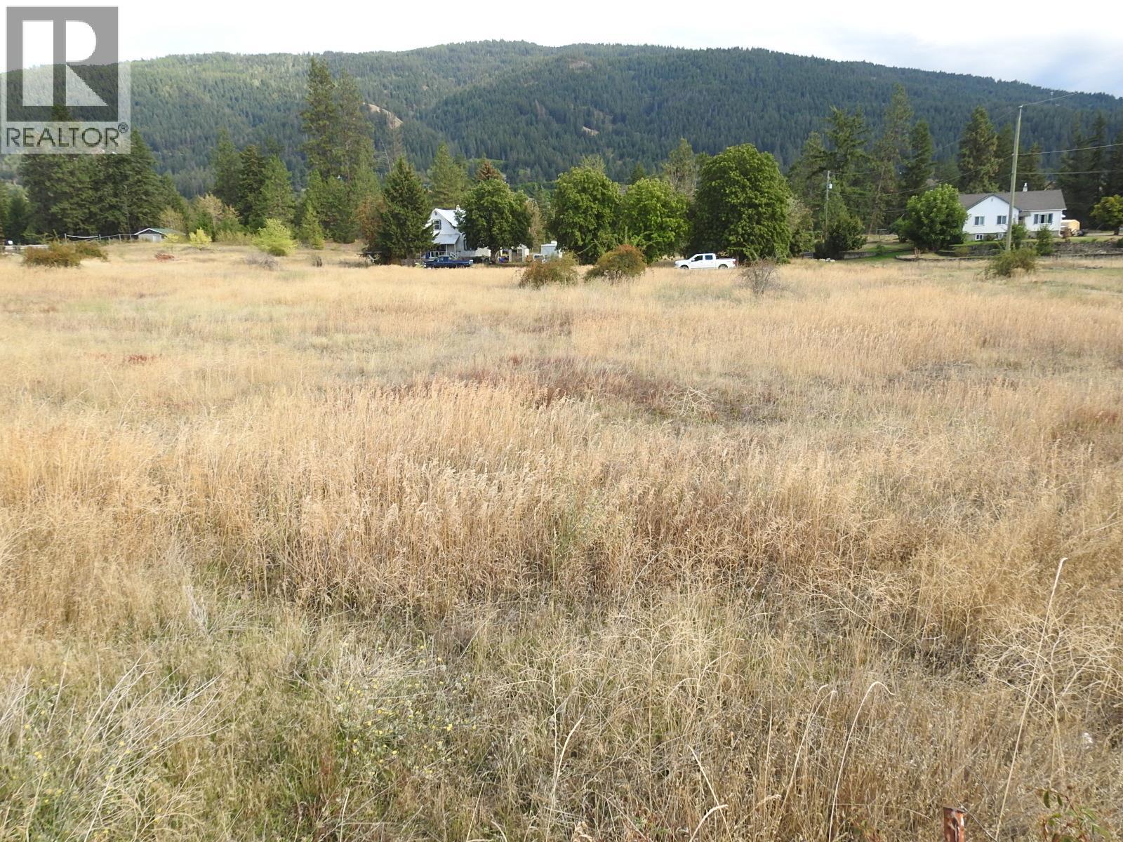 5585 Silver Star Road, Vernon, British Columbia  V1B 3P7 - Photo 23 - 10403666