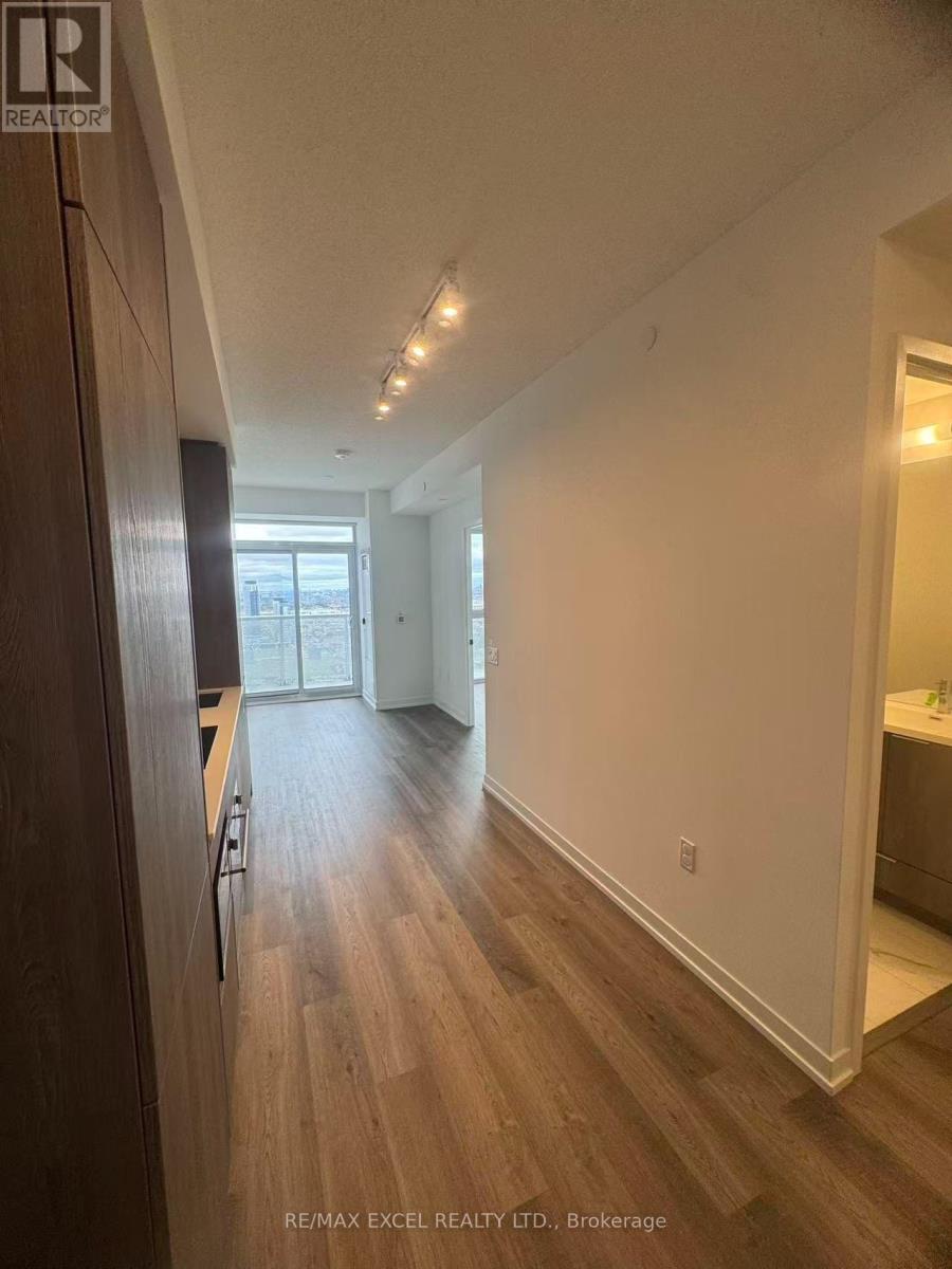 4307 - 8 Interchange Way, Vaughan, Ontario  L4K 0R2 - Photo 3 - N14082220