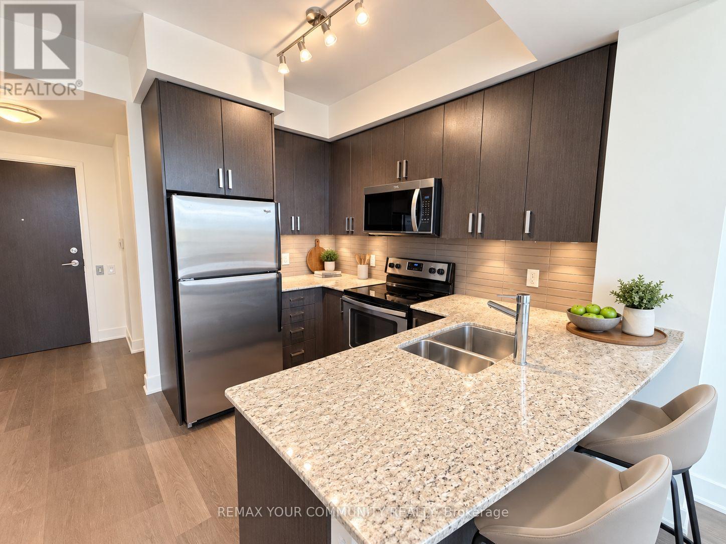 612 - 7608 Yonge Street, Vaughan, Ontario  L4J 1V9 - Photo 7 - N14082270