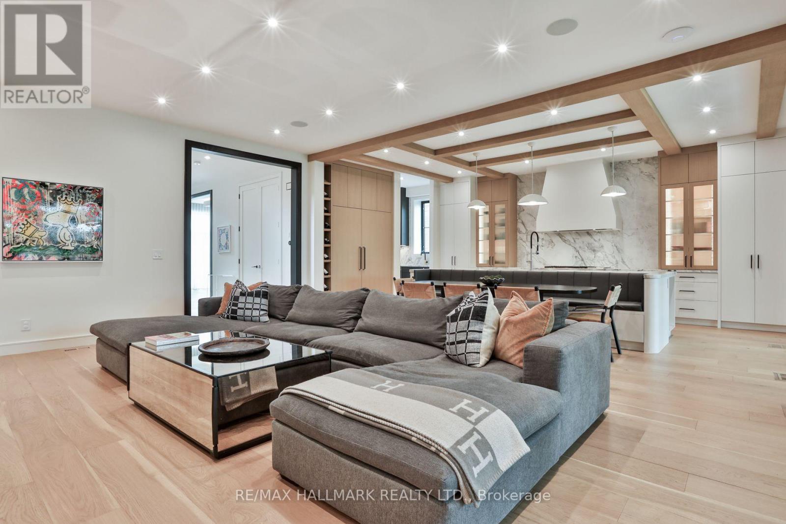 14 Risa Boulevard, Toronto, Ontario  M6B 1S3 - Photo 13 - W14082174