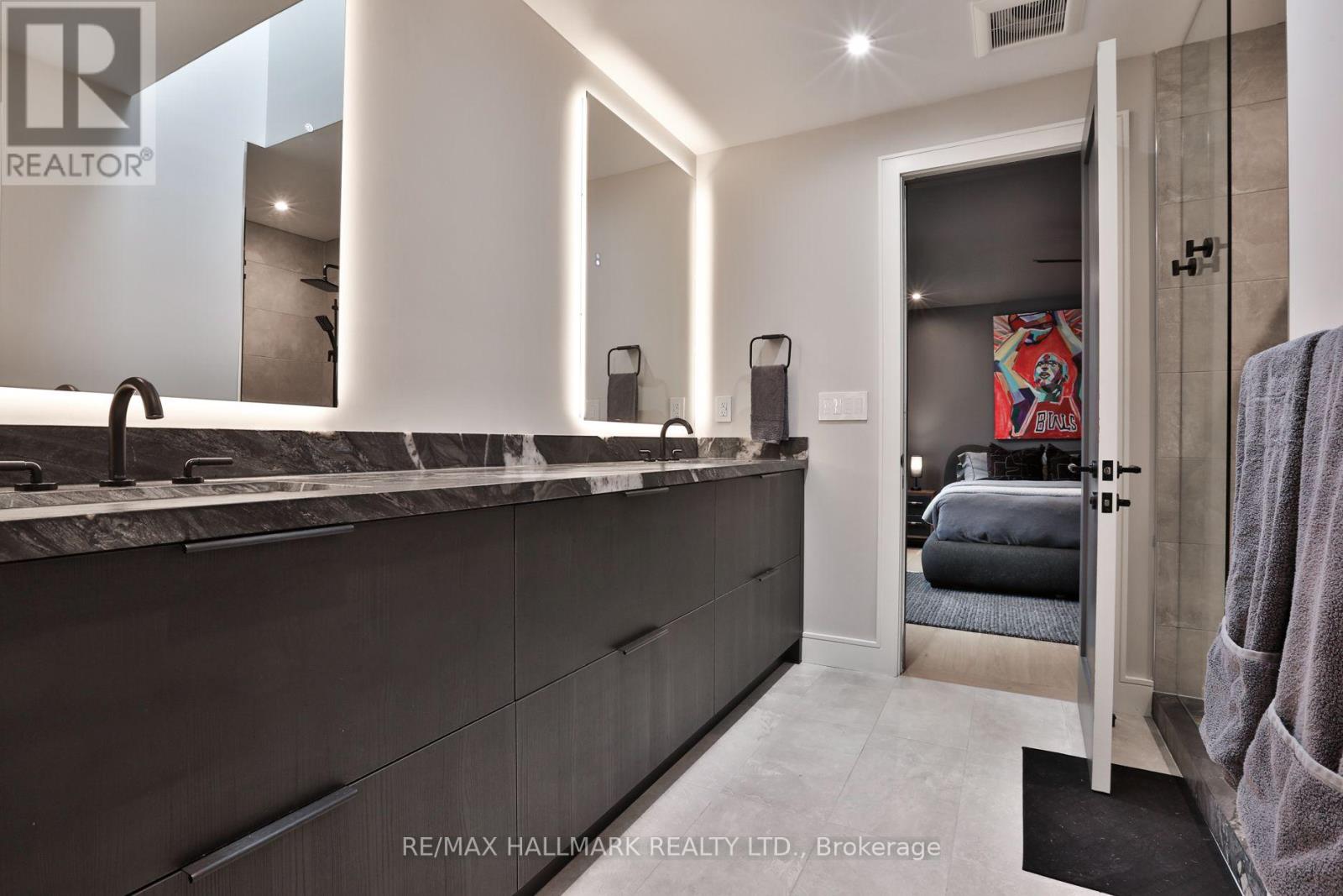 14 Risa Boulevard, Toronto, Ontario  M6B 1S3 - Photo 38 - W14082174