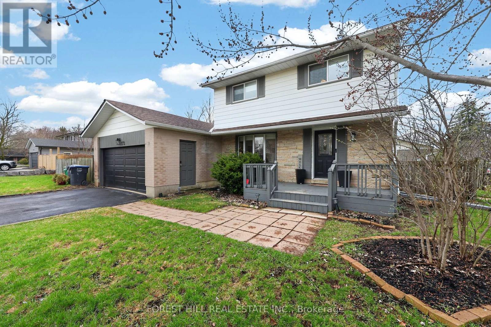 172 Ellwood Drive E, Caledon, Ontario  L7E 1Z1 - Photo 2 - W14082184