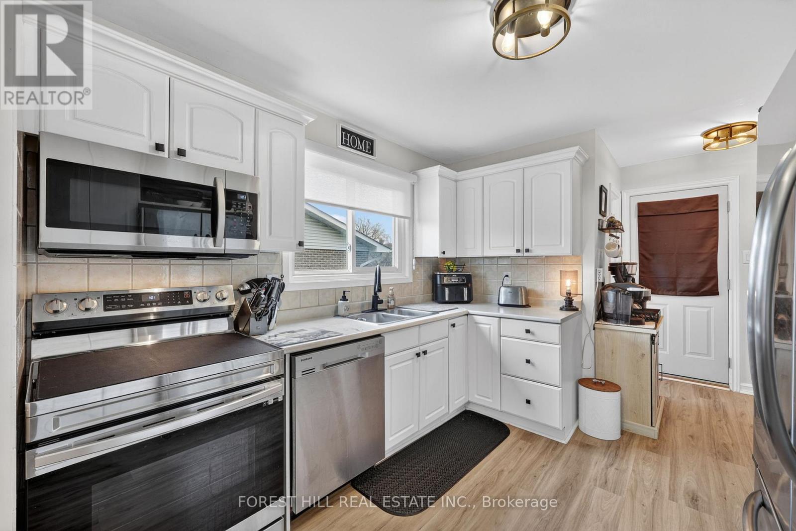 172 Ellwood Drive E, Caledon, Ontario  L7E 1Z1 - Photo 4 - W14082184