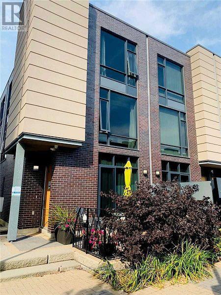 60 - 27 Valhalla Inn Road, Toronto, Ontario  M9B 0B3 - Photo 3 - W14082276