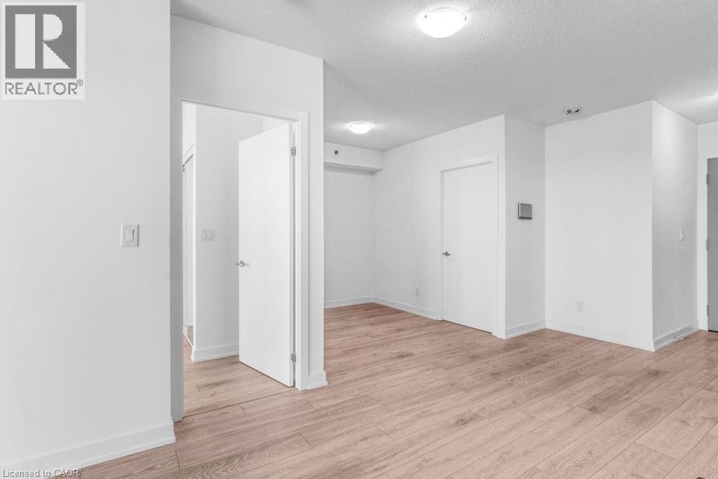 3200 Dakota Common Unit# B906, Burlington, Ontario  L7M 2A7 - Photo 15 - 40871681