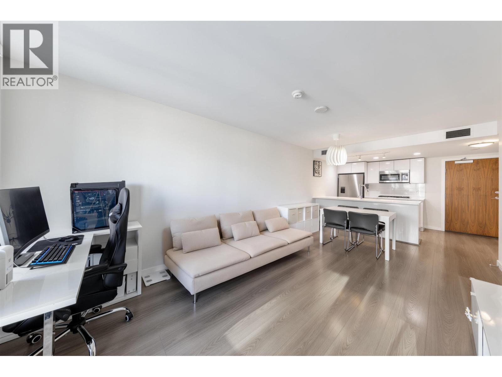 704 3328 CARSCALLEN ROAD