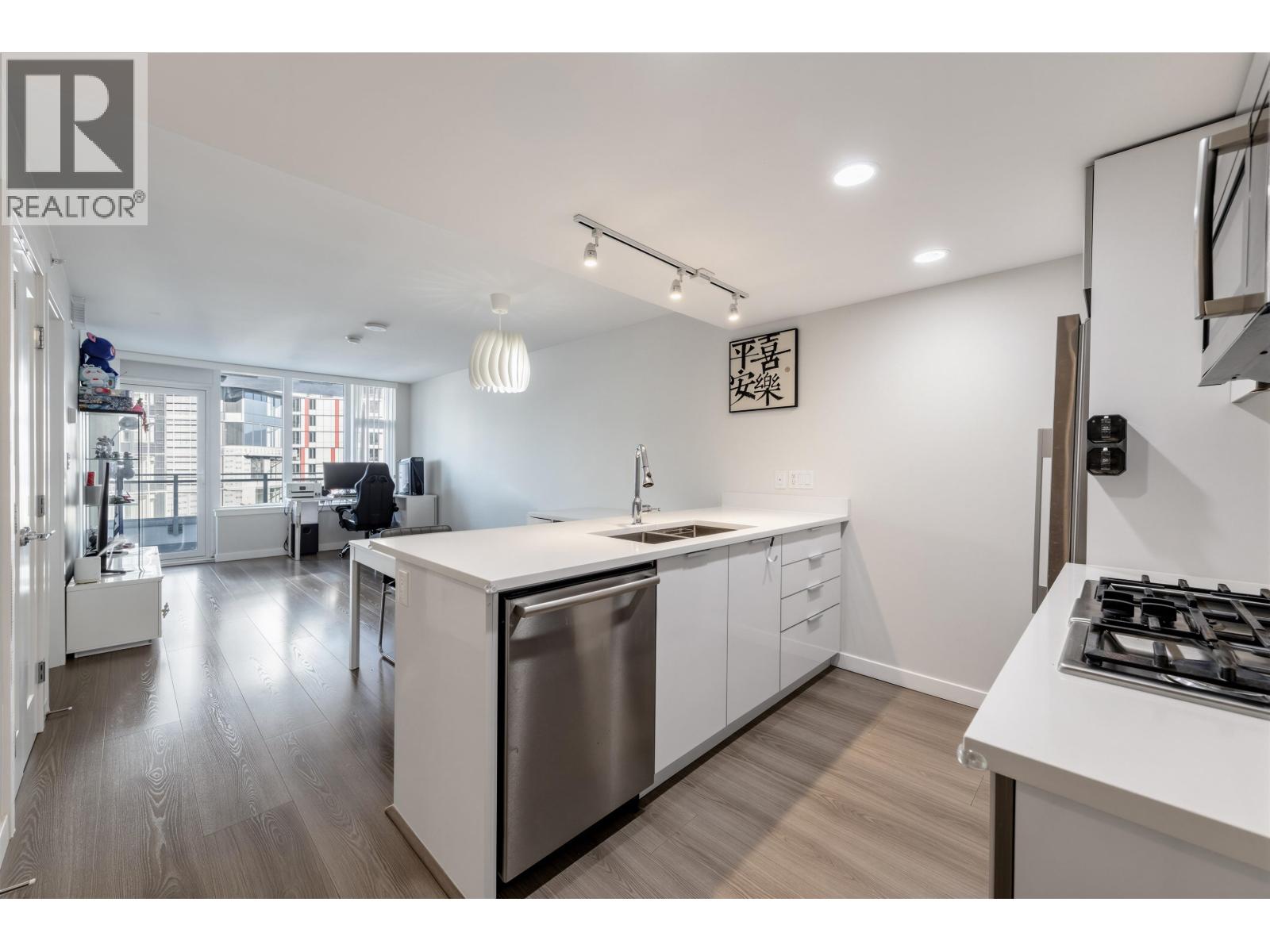 704 3328 CARSCALLEN ROAD